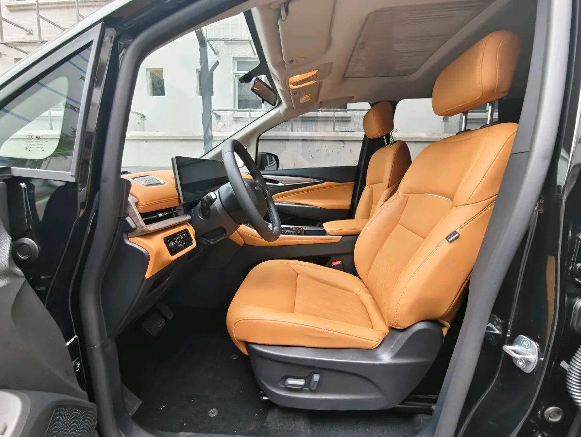 2025 MAXUS G50 PHEV 1.5L 98HP L4 1DHT PHEV 18.65KWH,autocango,china used car exporter,china ev exporter,chinese used car exporter,chinese used ev exporter