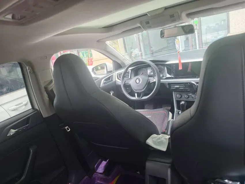 2021 Haval H6 1.5T 169HP L4 7DCT,autocango,china used car exporter,china ev exporter,chinese used car exporter,chinese used ev exporter