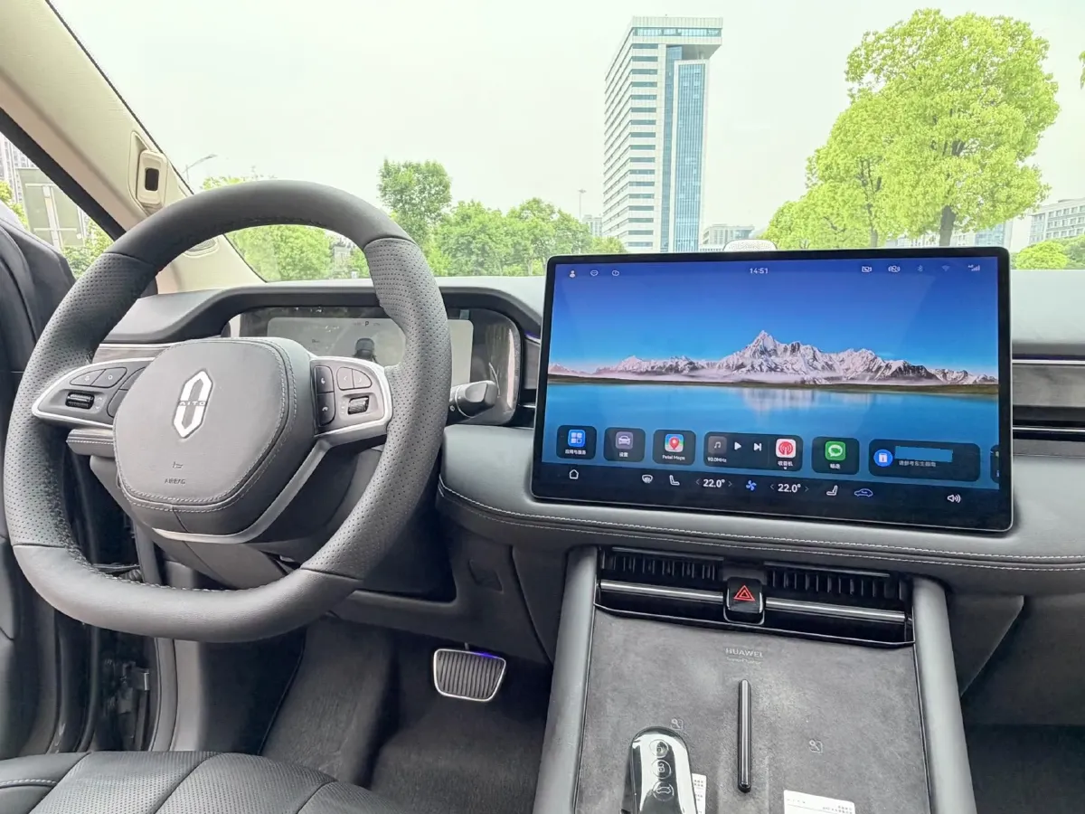 2022 Volvo S60 2.0T 197HP L4 8AT,autocango,china used car exporter,china ev exporter,chinese used car exporter,chinese used ev exporter