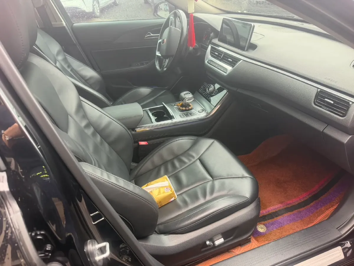 2019 HongQi H5 1.8T 180HP L4 6AT,autocango,china used car exporter,china ev exporter,chinese used car exporter,chinese used ev exporter