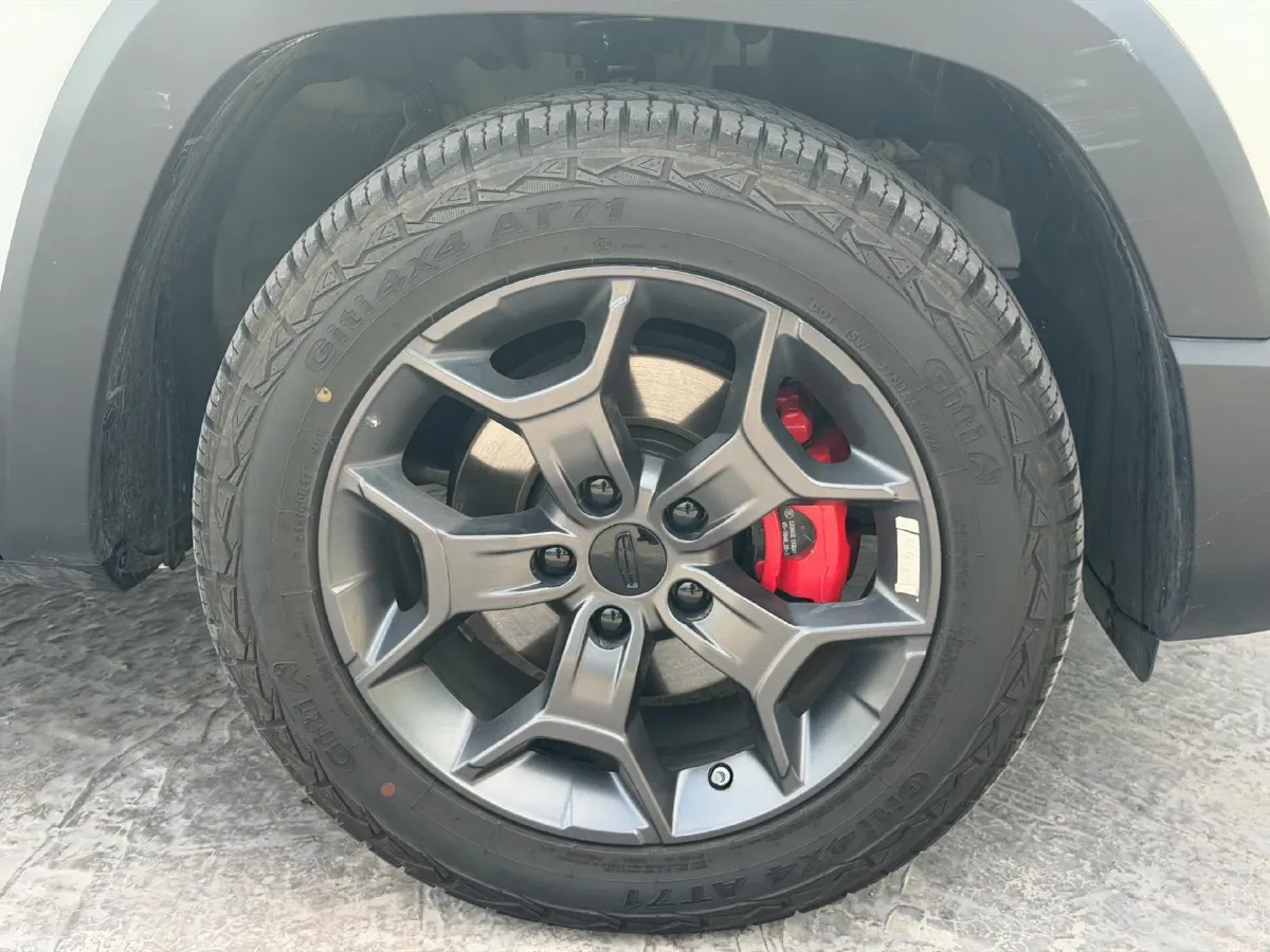 2025 Geely Cowboy 1.5T 181HP L4 7DCT,autocango,china used car exporter,china ev exporter,chinese used car exporter,chinese used ev exporter
