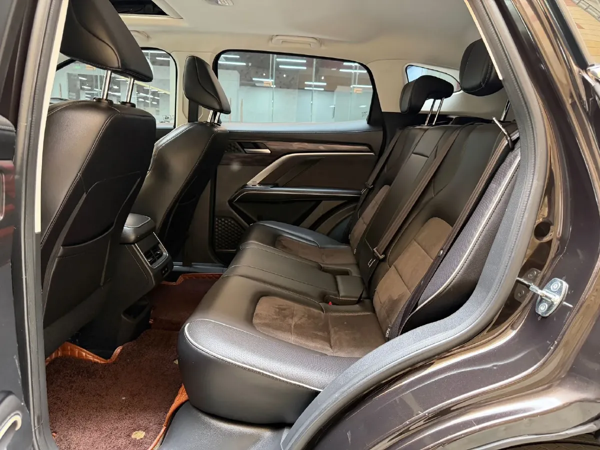2021 Haval H6 1.5T 150HP L4 7DCT,autocango,china used car exporter,china ev exporter,chinese used car exporter,chinese used ev exporter