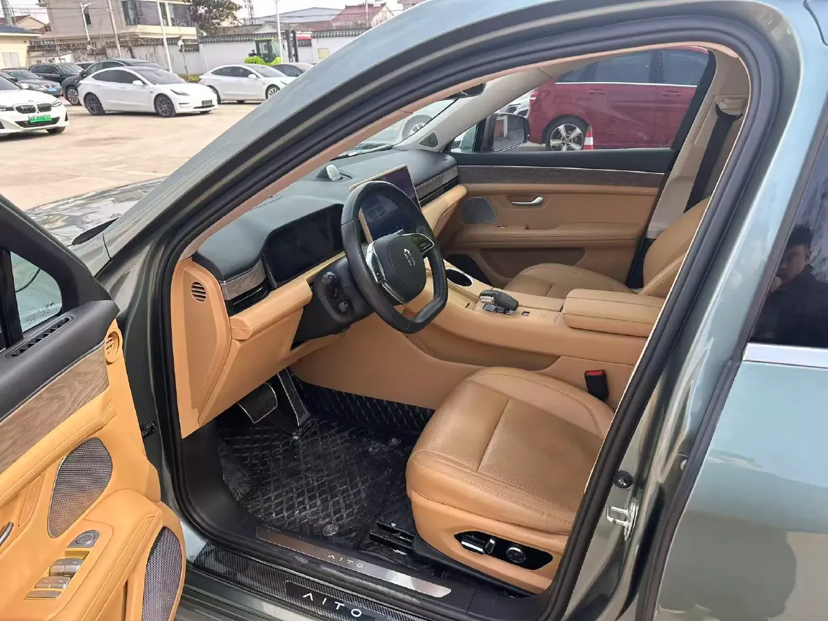 2022 AITO AITO M5 Range Extended 125HP REEV 40KWH,autocango,china used car exporter,china ev exporter,chinese used car exporter,chinese used ev exporter