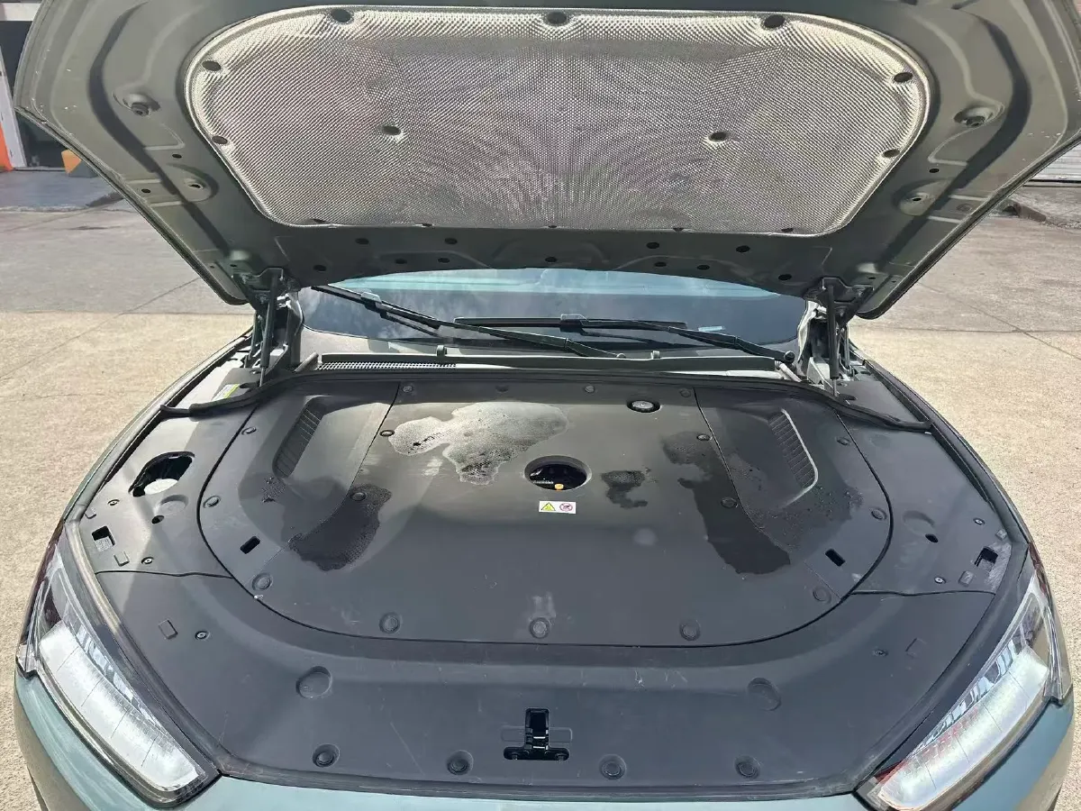 2022 AITO AITO M5 Range Extended 125HP REEV 40KWH,autocango,china used car exporter,china ev exporter,chinese used car exporter,chinese used ev exporter