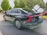 2022 HongQi H5 1.8T 197HP L4 6AT