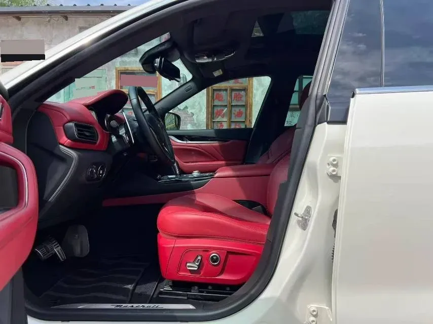 2021 Maserati Levante 3.0T 350HP V6 8AT,autocango,china used car exporter,china ev exporter,chinese used car exporter,chinese used ev exporter