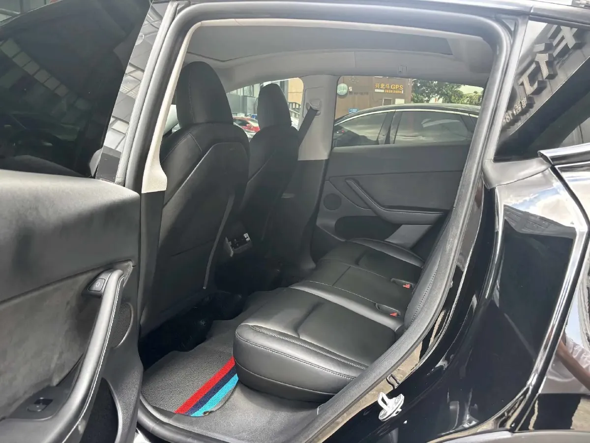 2022 Tesla Model Y BEV 60KWH,autocango,china used car exporter,china ev exporter,chinese used car exporter,chinese used ev exporter