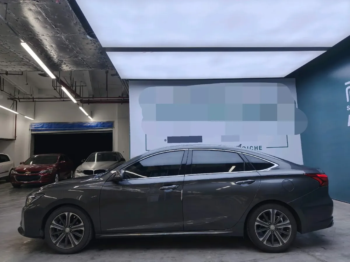 2022 ChangAn Raeton CC 1.5T 188HP L4 7DCT,autocango,china used car exporter,china ev exporter,chinese used car exporter,chinese used ev exporter