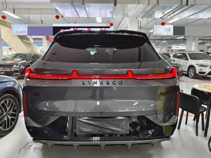 2025 LYNK&CO 08 EM-P 1.5T 163HP L4 3DHT PHEV 21.2KWH,autocango,china used car exporter,china ev exporter,chinese used car exporter,chinese used ev exporter