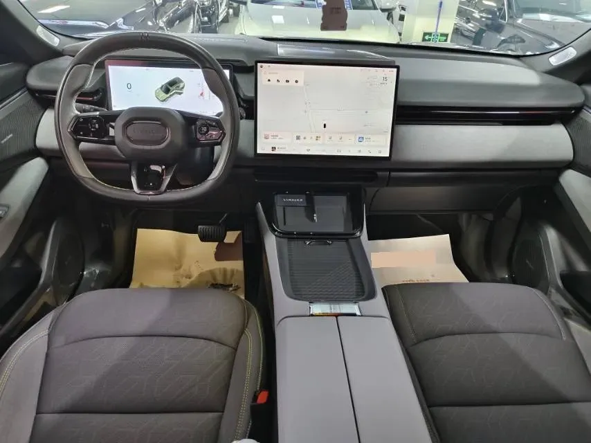 2025 LYNK&CO 08 EM-P 1.5T 163HP L4 3DHT PHEV 21.2KWH,autocango,china used car exporter,china ev exporter,chinese used car exporter,chinese used ev exporter