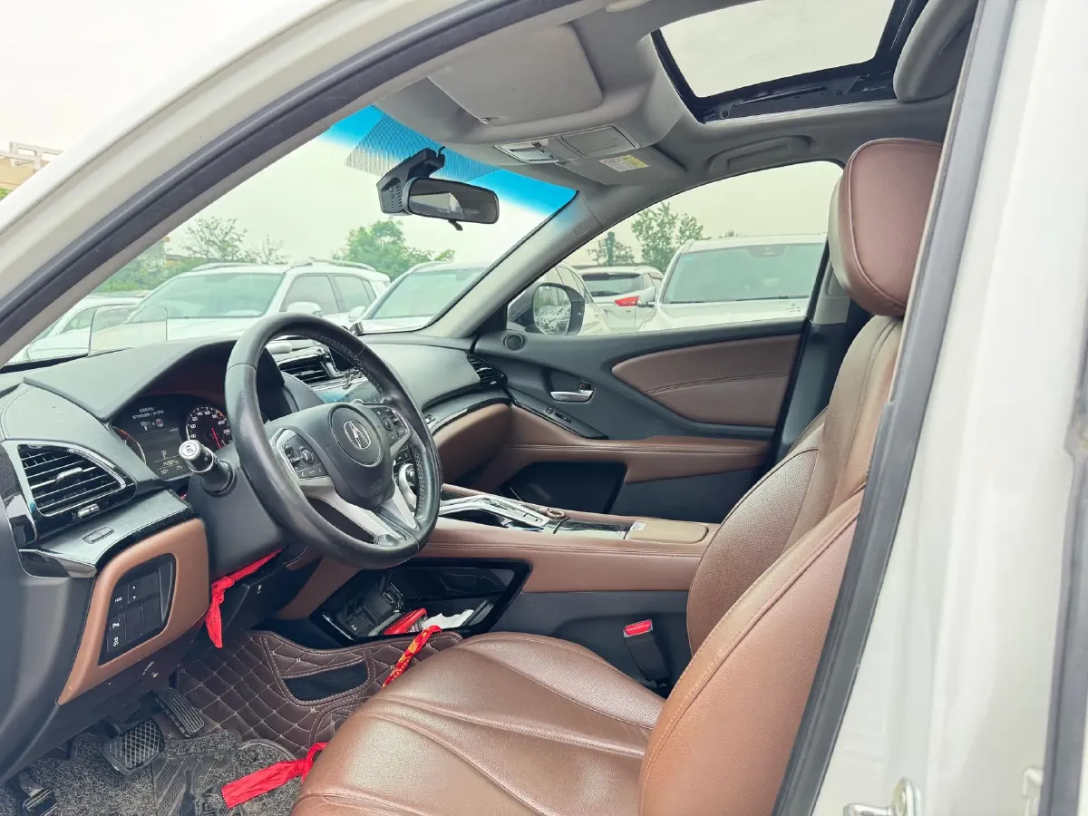 2016 Acura CDX 1.5T 182HP L4 8DCT,autocango,china used car exporter,china ev exporter,chinese used car exporter,chinese used ev exporter