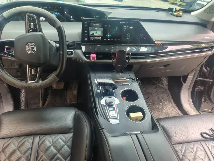 2021 ChangAn UNI-K 2.0T 233HP L4 8AT,autocango,china used car exporter,china ev exporter,chinese used car exporter,chinese used ev exporter