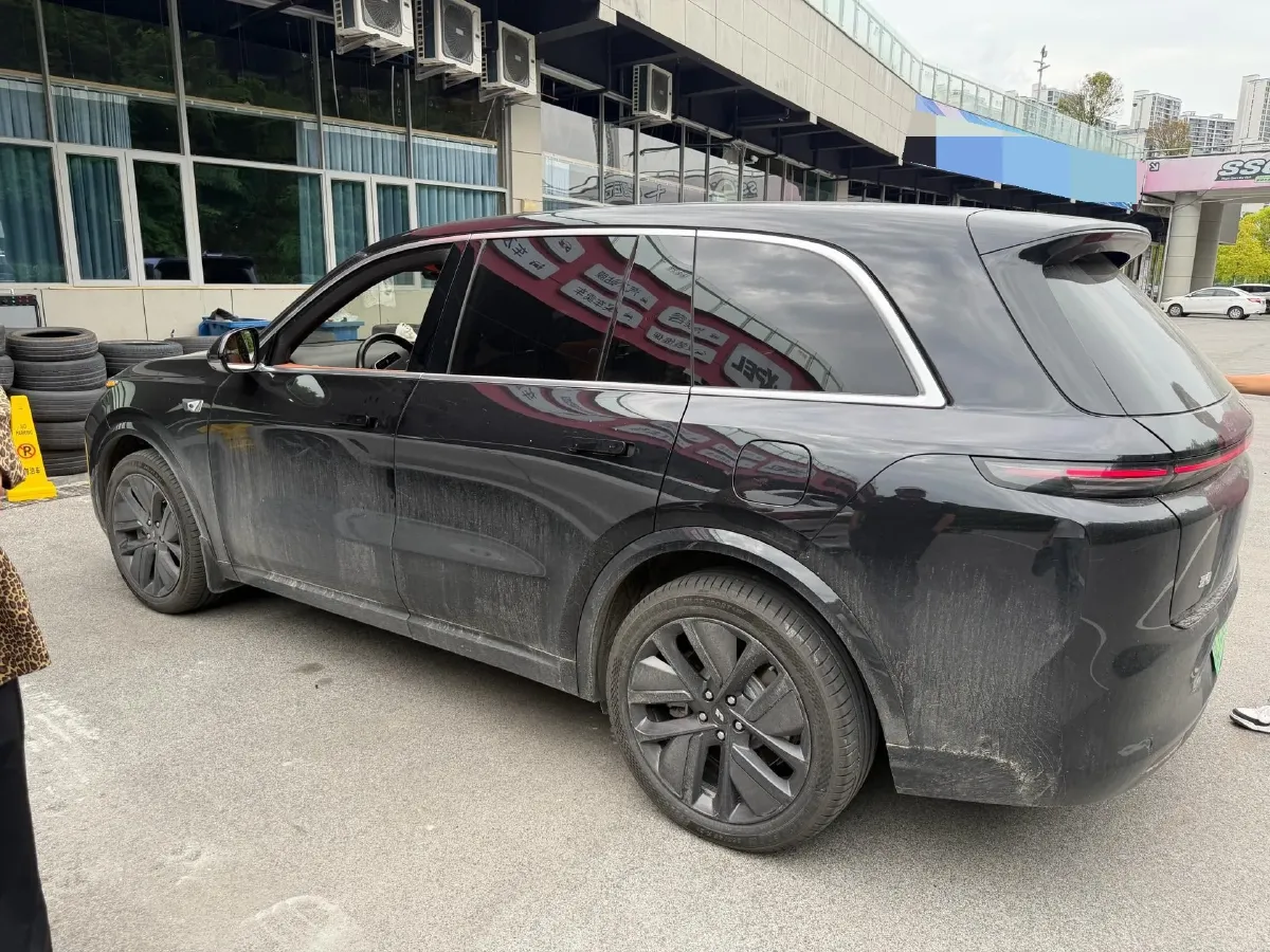 2024 Toyota Granvia 2.5L 189HP L4 E-CVT Hybrid,autocango,china used car exporter,china ev exporter,chinese used car exporter,chinese used ev exporter