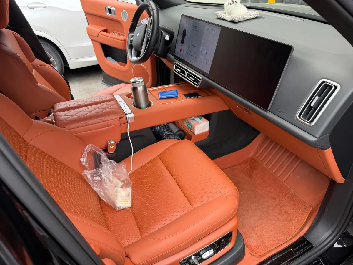 2024 Toyota Granvia 2.5L 189HP L4 E-CVT Hybrid,autocango,china used car exporter,china ev exporter,chinese used car exporter,chinese used ev exporter