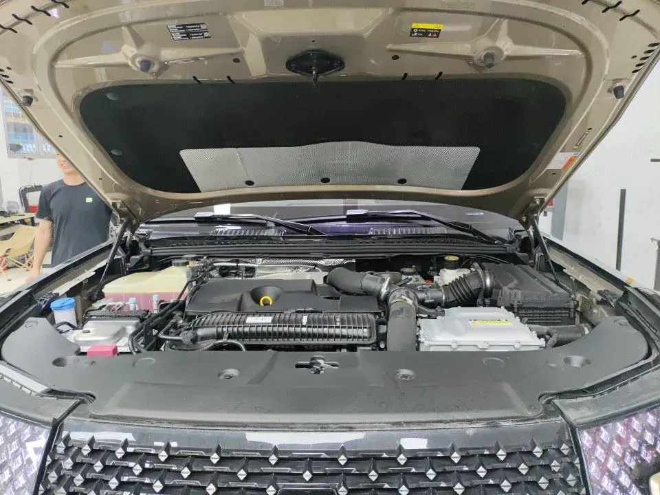2025 YangWang U8 L REEV 272HP REEV,autocango,china used car exporter,china ev exporter,chinese used car exporter,chinese used ev exporter