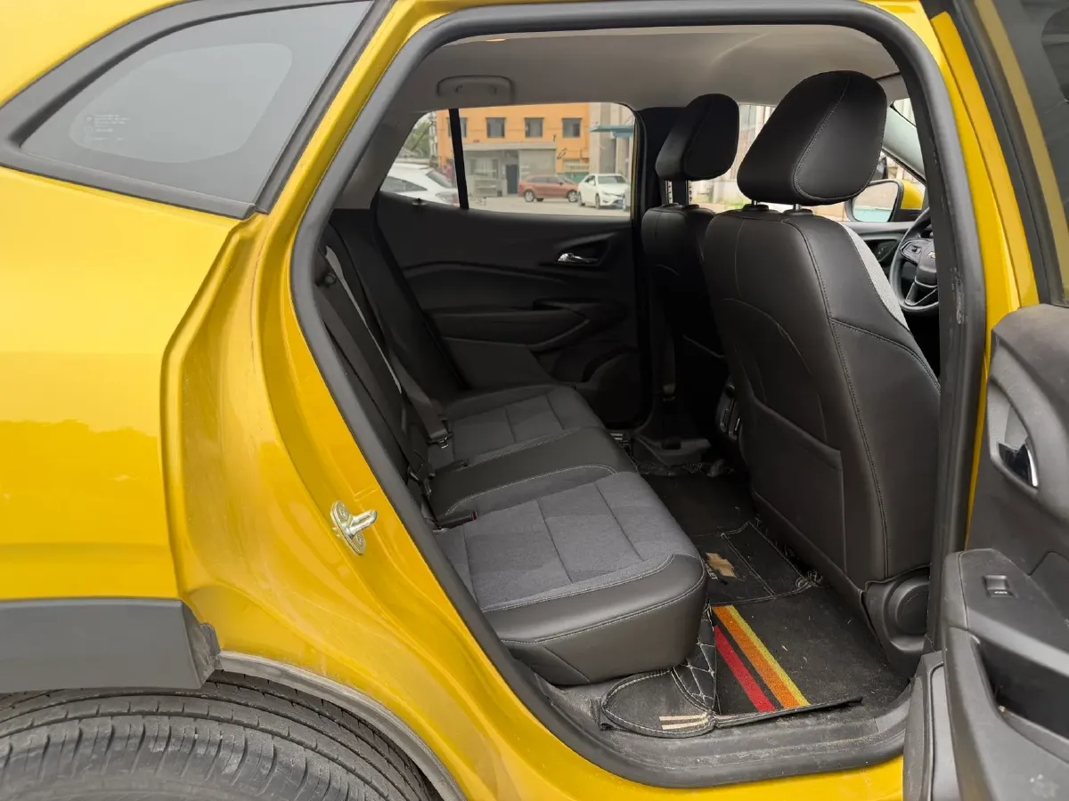 2022 Chevrolet Seeker 1.5T 184HP L4 CVT,autocango,china used car exporter,china ev exporter,chinese used car exporter,chinese used ev exporter