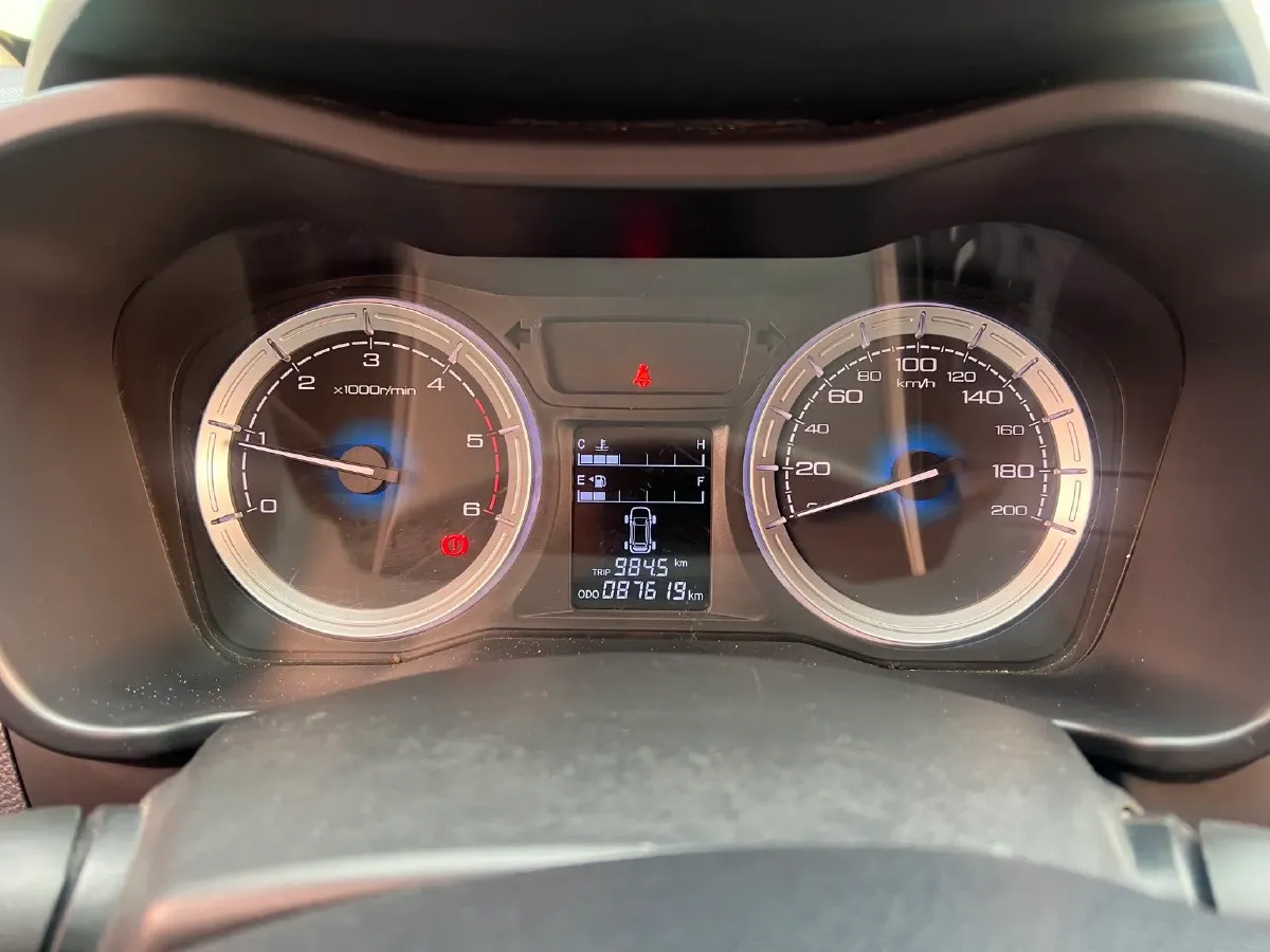 2018 Isuzu RE-MAX Jim 2.8T 116HP L4 5MT,autocango,china used car exporter,china ev exporter,chinese used car exporter,chinese used ev exporter