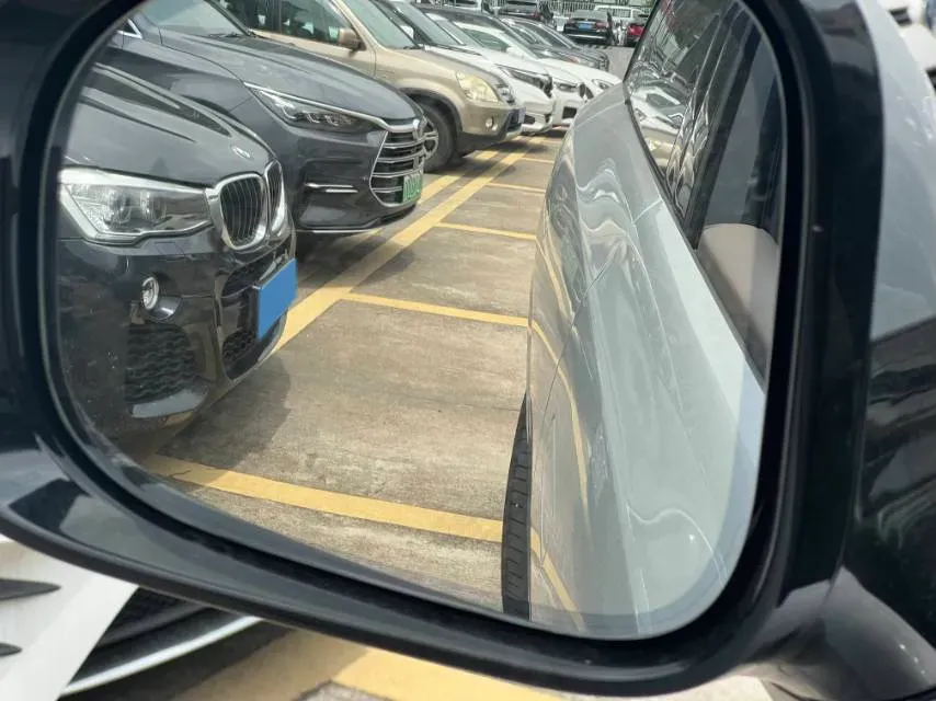 2025 Denza DenzaN8L 2.0T 207HP L4 E-CVT PHEV,autocango,china used car exporter,china ev exporter,chinese used car exporter,chinese used ev exporter