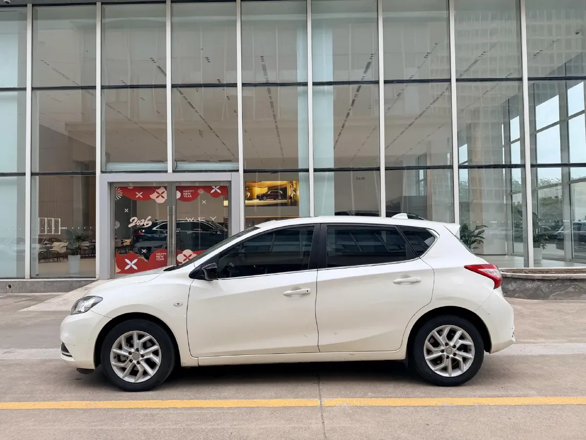 2021 Nissan Tiida 1.6L 122HP L4 CVT,autocango,china used car exporter,china ev exporter,chinese used car exporter,chinese used ev exporter
