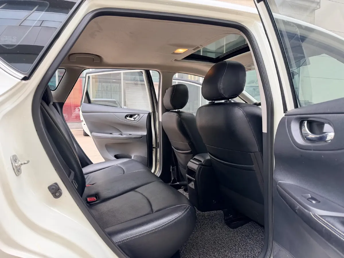 2021 Nissan Tiida 1.6L 122HP L4 CVT,autocango,china used car exporter,china ev exporter,chinese used car exporter,chinese used ev exporter