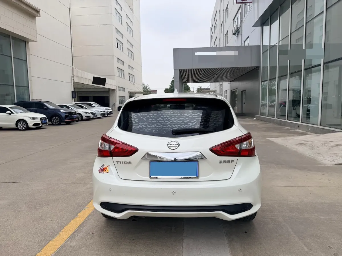 2021 Nissan Tiida 1.6L 122HP L4 CVT,autocango,china used car exporter,china ev exporter,chinese used car exporter,chinese used ev exporter
