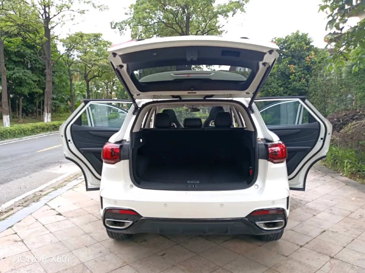 2021 MG Pilot 1.5T 173HP L4 7DCT,autocango,china used car exporter,china ev exporter,chinese used car exporter,chinese used ev exporter