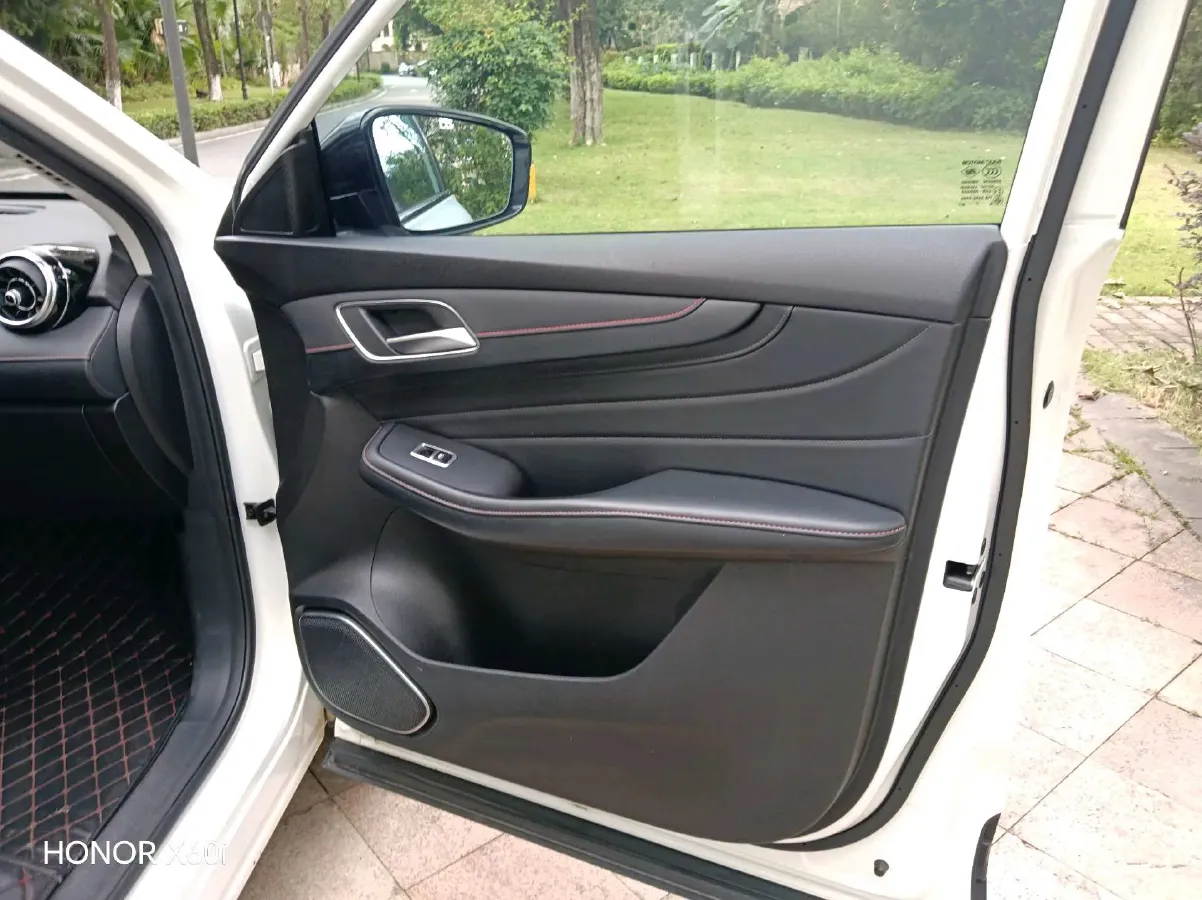 2021 MG Pilot 1.5T 173HP L4 7DCT,autocango,china used car exporter,china ev exporter,chinese used car exporter,chinese used ev exporter
