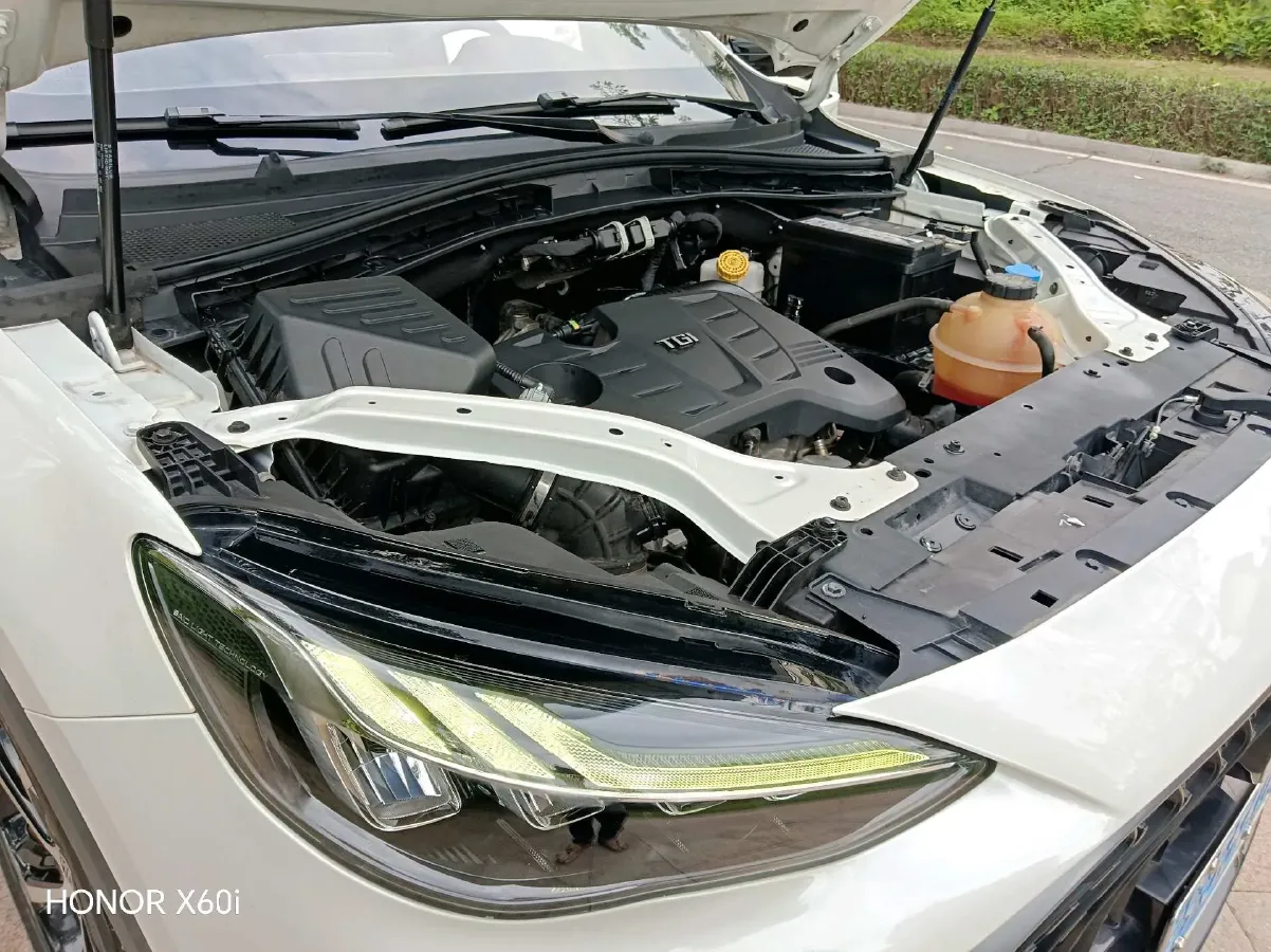 2021 MG Pilot 1.5T 173HP L4 7DCT,autocango,china used car exporter,china ev exporter,chinese used car exporter,chinese used ev exporter