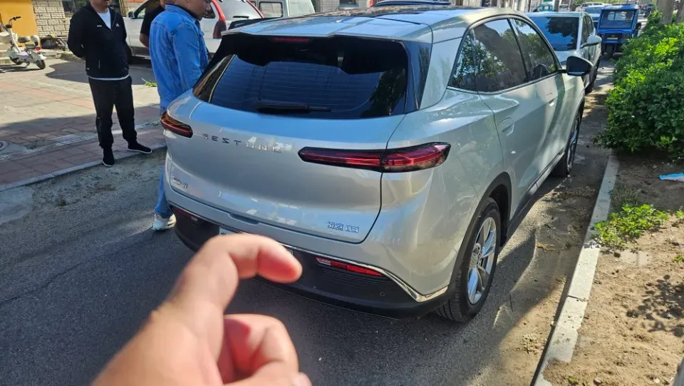 2025 Bestune YueYi 03 BEV,autocango,china used car exporter,china ev exporter,chinese used car exporter,chinese used ev exporter