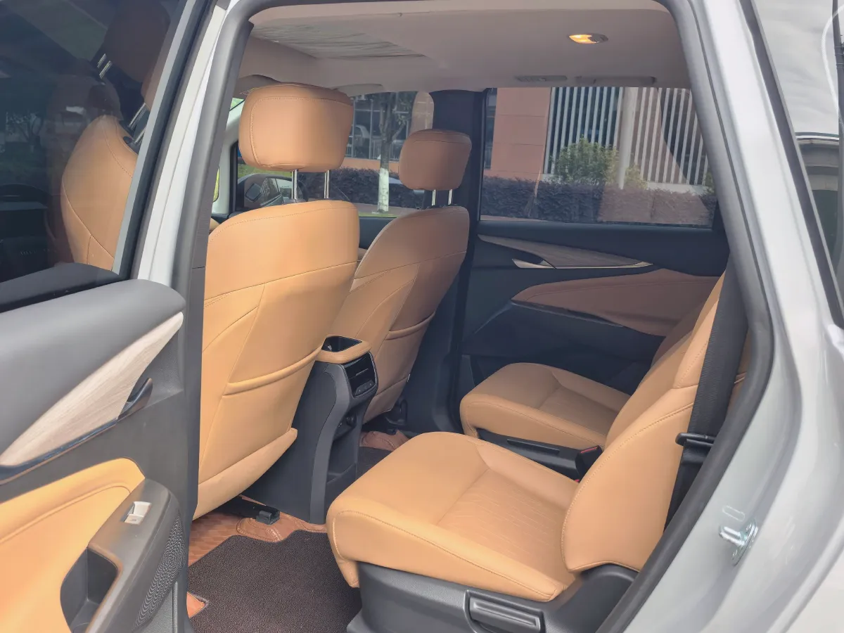 2025 MAXUS G50 PHEV 1.5L 98HP L4 1DHT PHEV 18.65KWH,autocango,china used car exporter,china ev exporter,chinese used car exporter,chinese used ev exporter