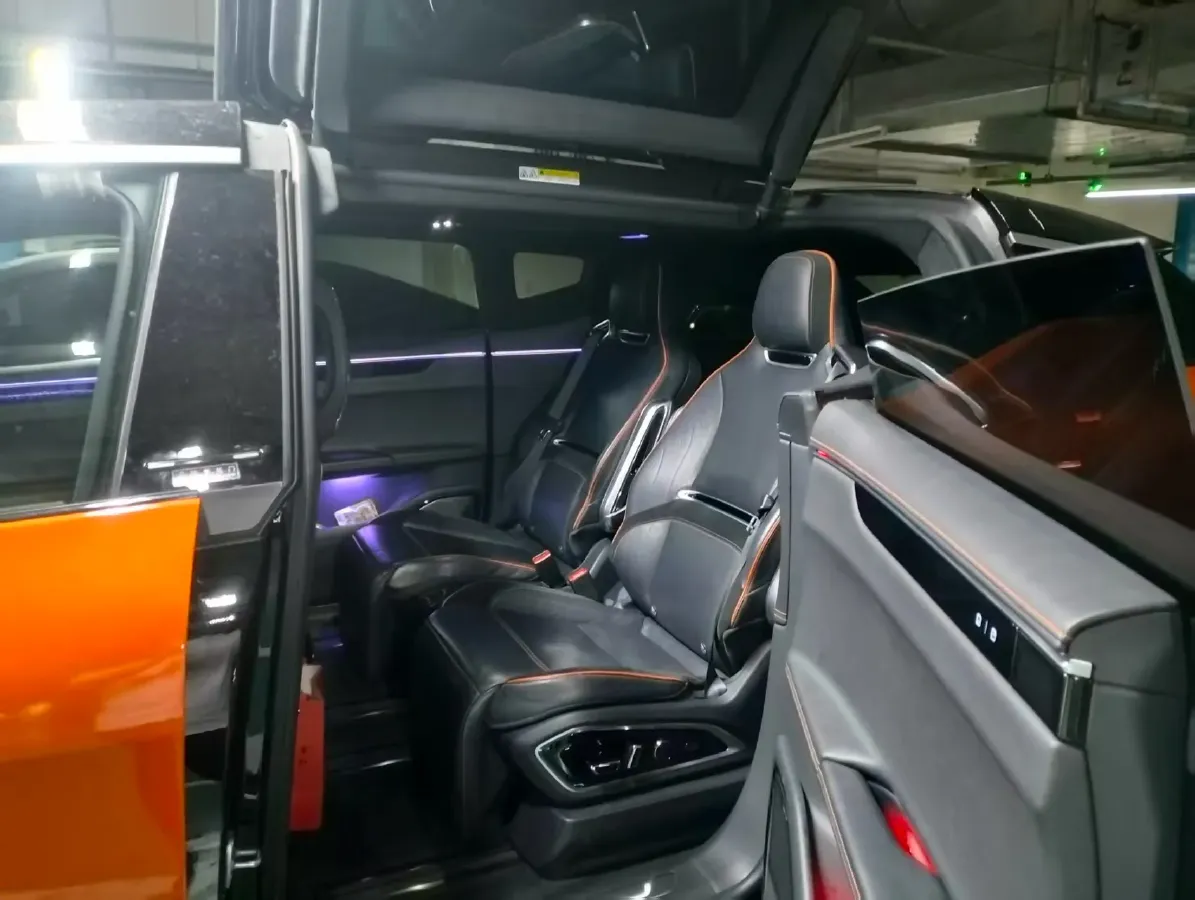 2021 HiPhi X BEV 97KWH,autocango,china used car exporter,china ev exporter,chinese used car exporter,chinese used ev exporter