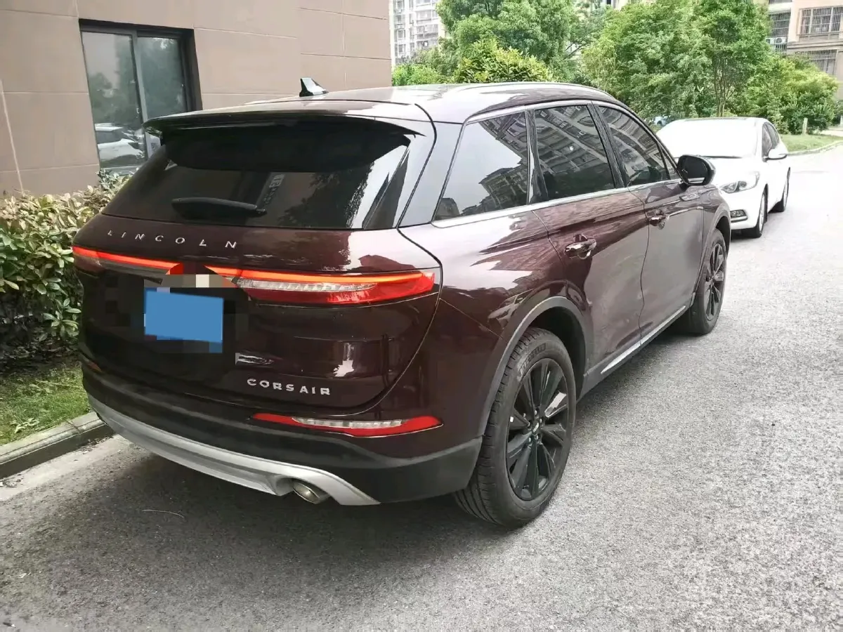 2022 Lincoln Corsair 2.0T 245HP L4 8AT,autocango,china used car exporter,china ev exporter,chinese used car exporter,chinese used ev exporter