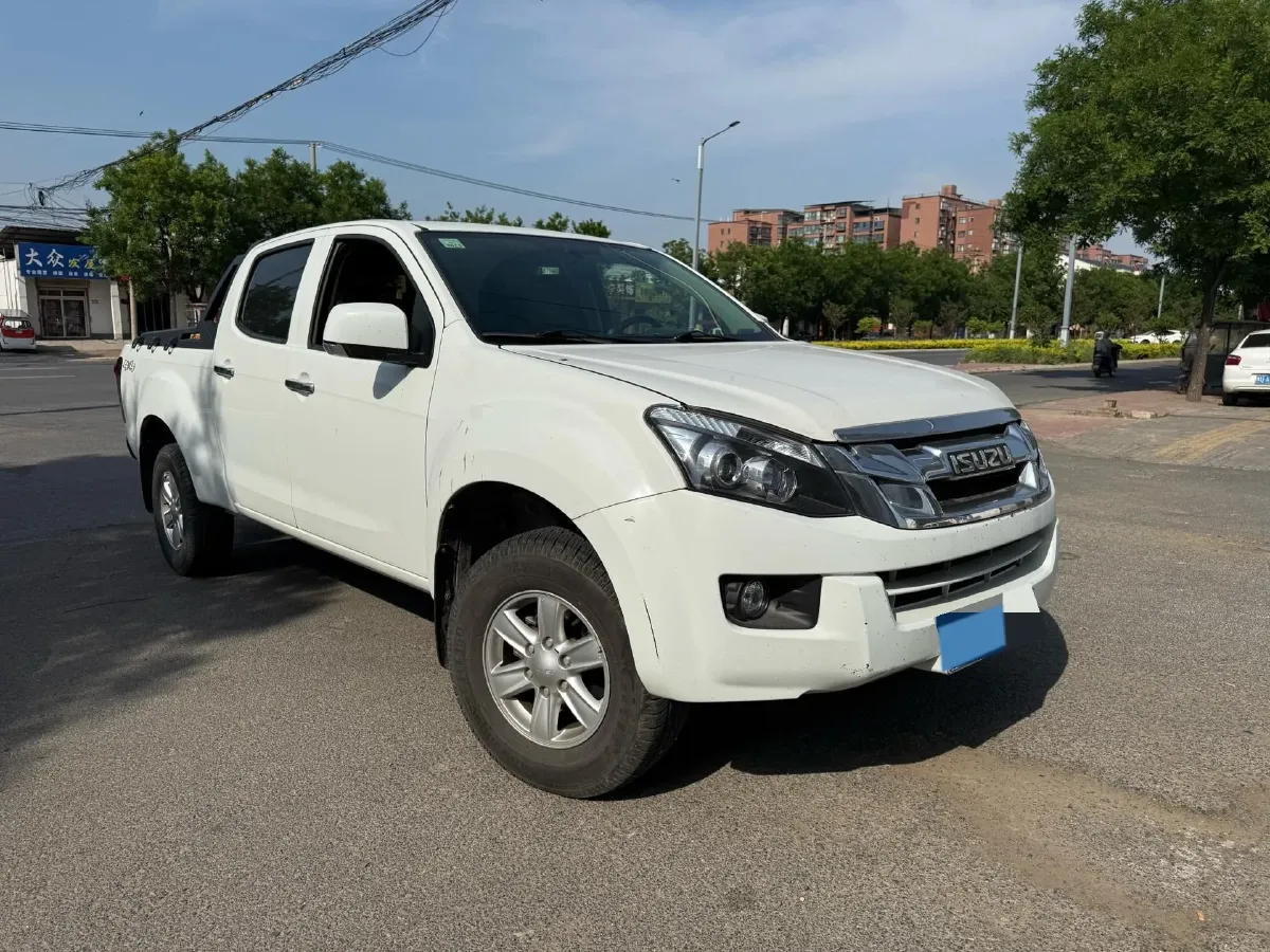 2020 Isuzu LingTuo 2.5T 150HP L4 6MT,autocango,china used car exporter,china ev exporter,chinese used car exporter,chinese used ev exporter