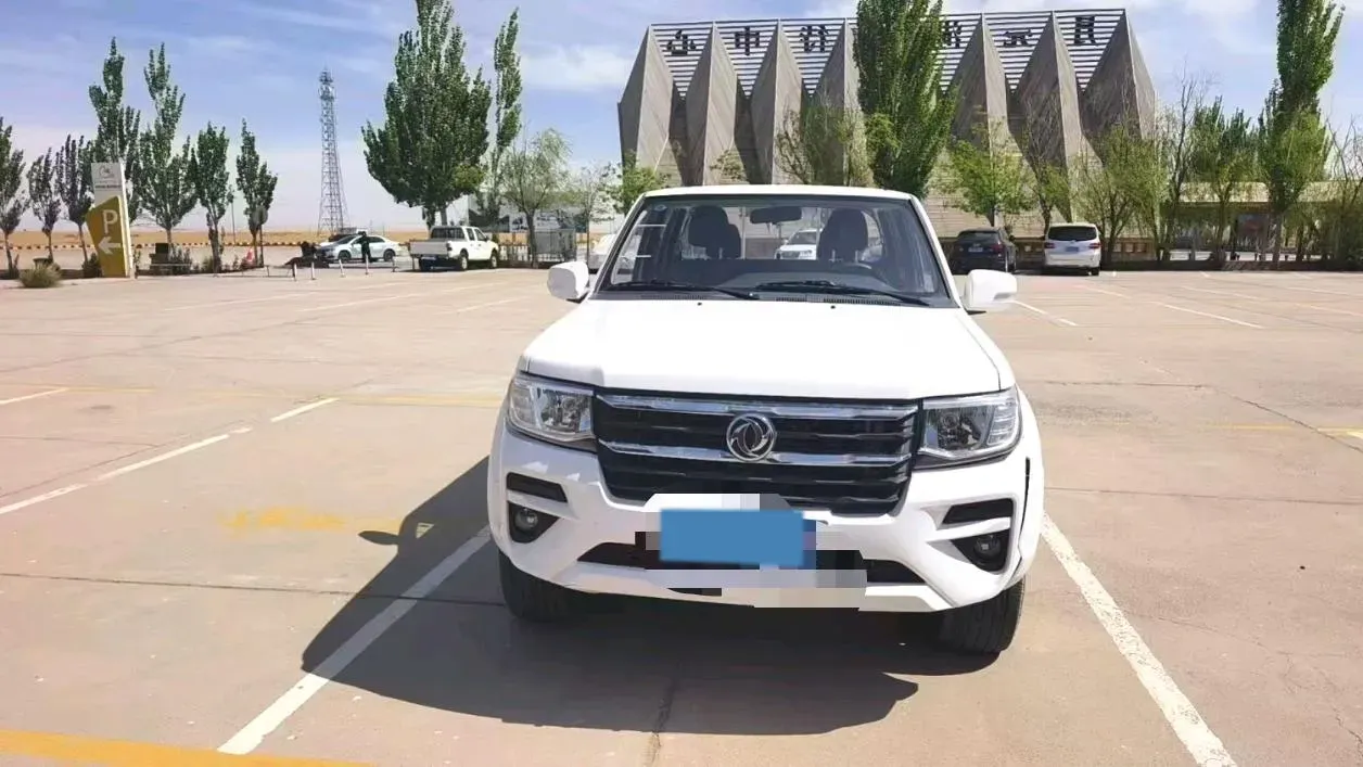 2021 Dongfeng RuiQi 2.4L 158HP L4 5MT,autocango,china used car exporter,china ev exporter,chinese used car exporter,chinese used ev exporter