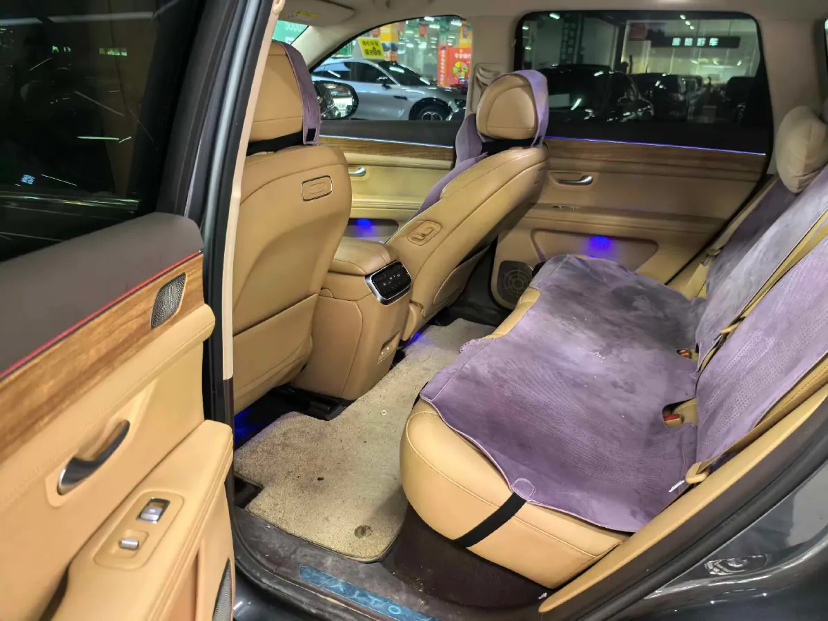 2024 AITO AITO M7 1.5T 152HP L4 REEV 40KWH,autocango,china used car exporter,china ev exporter,chinese used car exporter,chinese used ev exporter