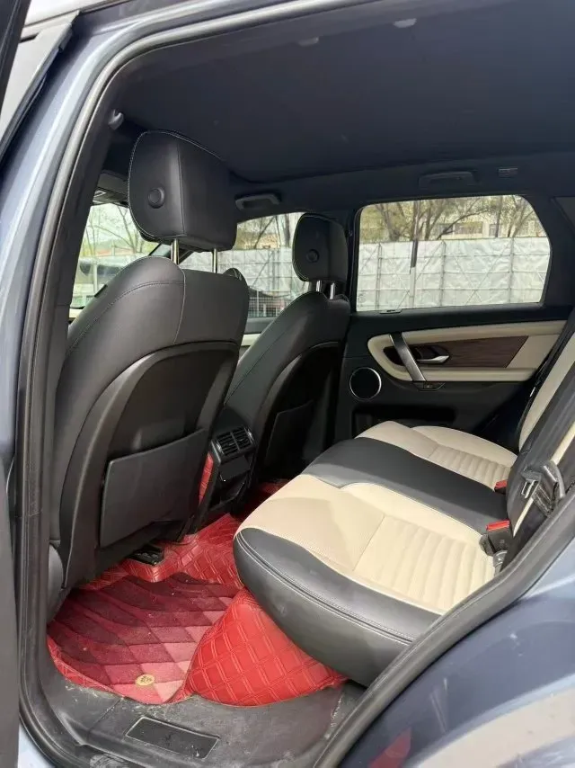 2020 Land Rover Discovery Sport 2.0T 249HP L4 9AT,autocango,china used car exporter,china ev exporter,chinese used car exporter,chinese used ev exporter