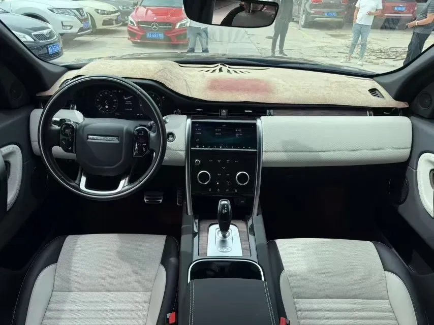 2020 Land Rover Discovery Sport 2.0T 249HP L4 9AT,autocango,china used car exporter,china ev exporter,chinese used car exporter,chinese used ev exporter