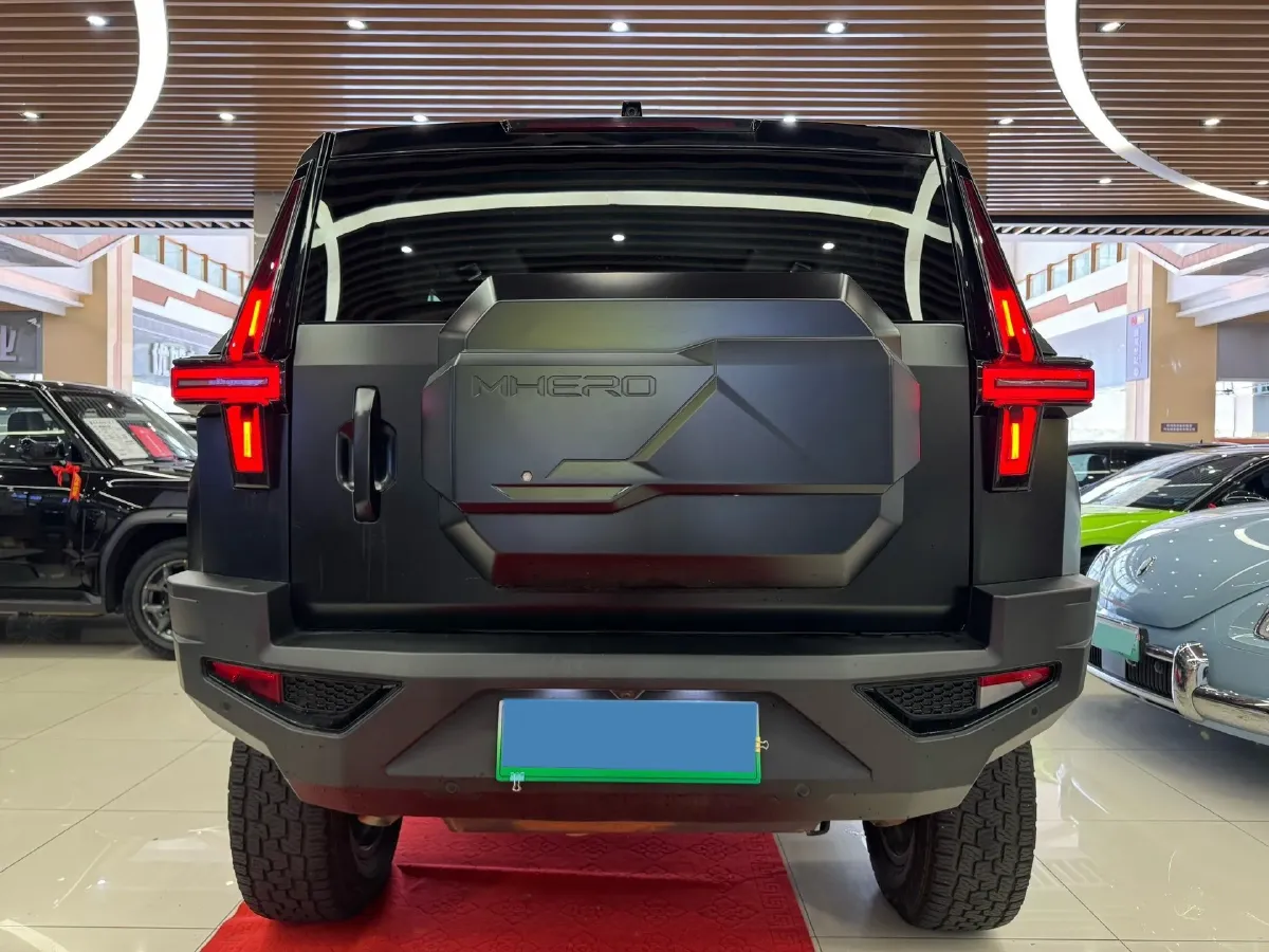 2023 M Hero 917 REEV 197HP 2AT REEV 65.8KWH,autocango,china used car exporter,china ev exporter,chinese used car exporter,chinese used ev exporter