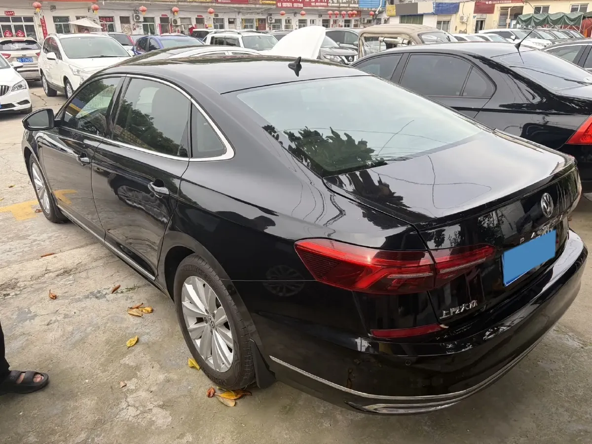 2019 Volvo V40 1.5T 152HP L4 6AT,autocango,china used car exporter,china ev exporter,chinese used car exporter,chinese used ev exporter