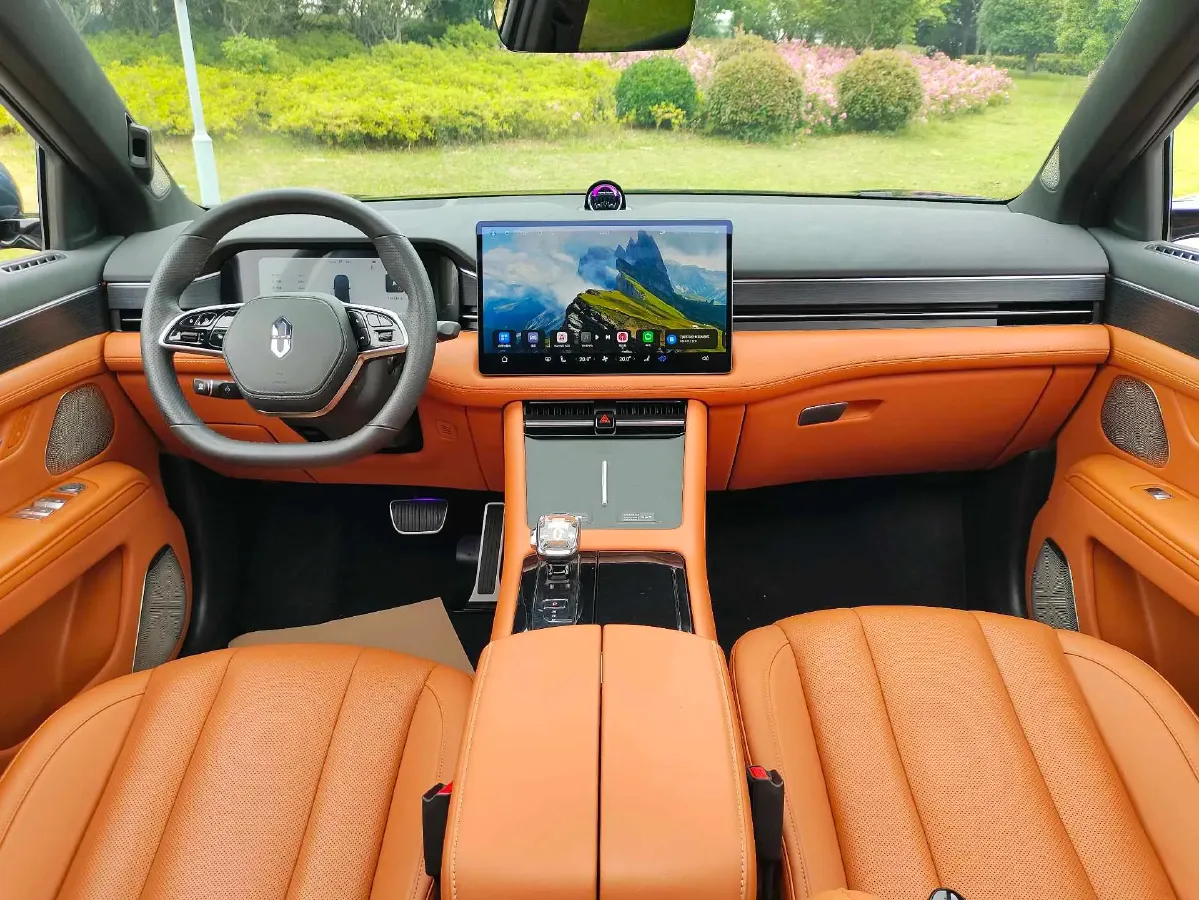 2024 AITO AITO M7 1.5T 152HP L4 REEV 42KWH,autocango,china used car exporter,china ev exporter,chinese used car exporter,chinese used ev exporter