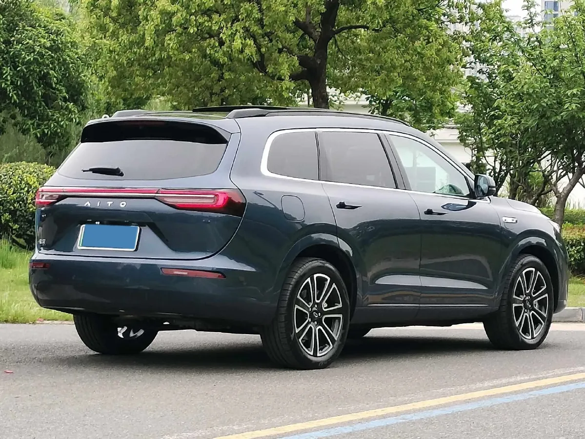 2024 AITO AITO M7 1.5T 152HP L4 REEV 42KWH,autocango,china used car exporter,china ev exporter,chinese used car exporter,chinese used ev exporter
