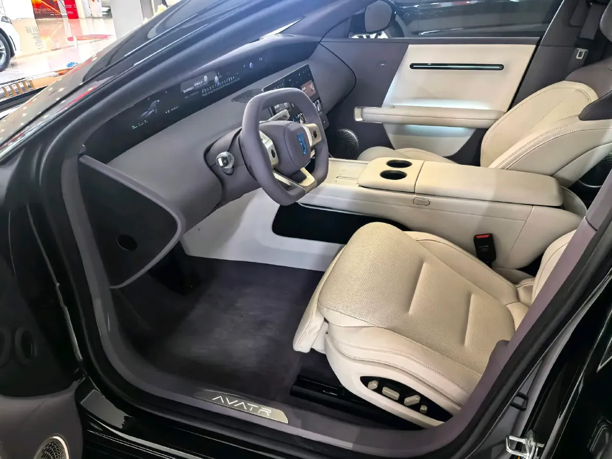 2025 Avatr 06 BEV,autocango,china used car exporter,china ev exporter,chinese used car exporter,chinese used ev exporter