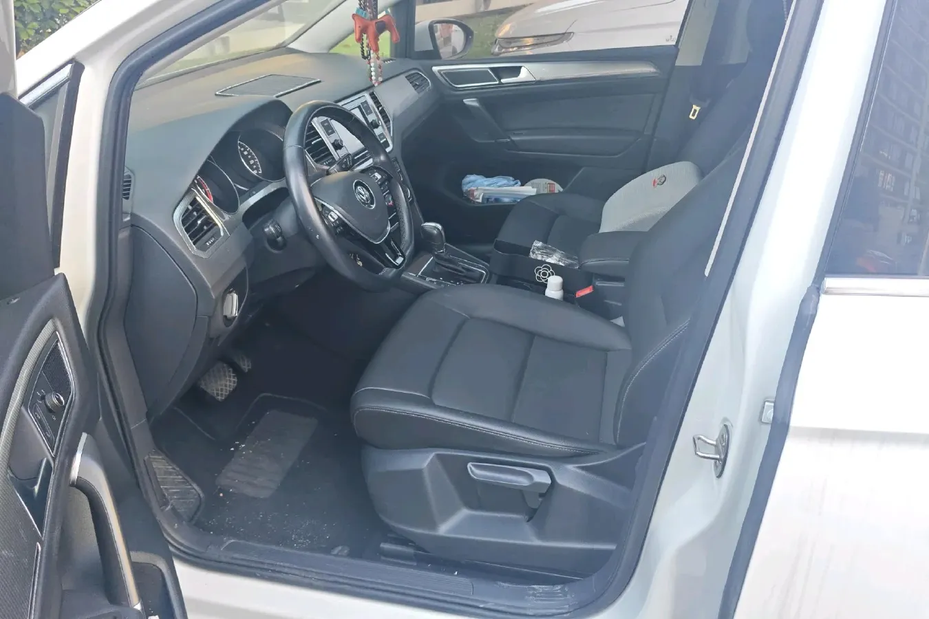 2019 Volkswagen Golf Sportsvan 1.4T 150HP L4 7DCT,autocango,china used car exporter,china ev exporter,chinese used car exporter,chinese used ev exporter