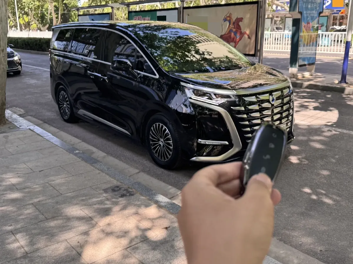 2024 Denza D9 1.5T 139HP L4 E-CVT PHEV 20.39KWH,autocango,china used car exporter,china ev exporter,chinese used car exporter,chinese used ev exporter