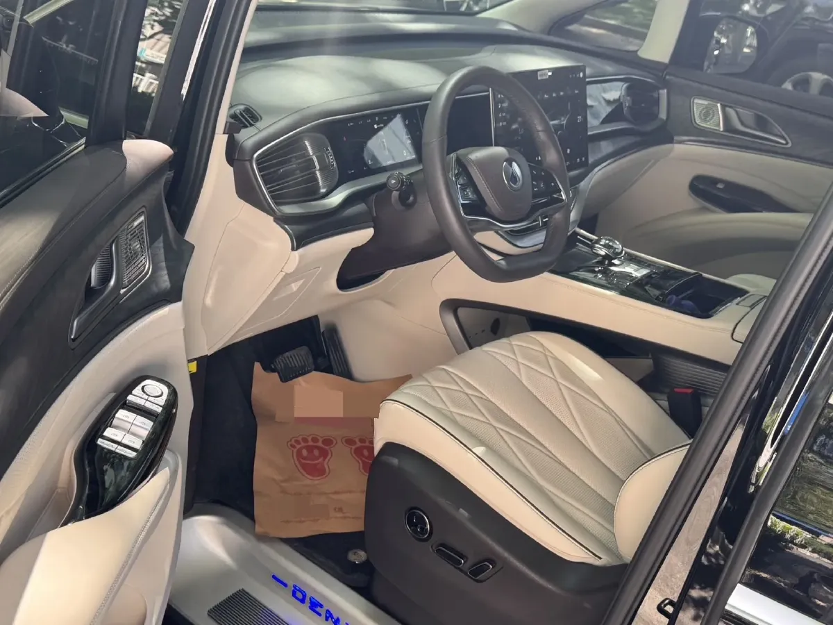 2024 Denza D9 1.5T 139HP L4 E-CVT PHEV 20.39KWH,autocango,china used car exporter,china ev exporter,chinese used car exporter,chinese used ev exporter
