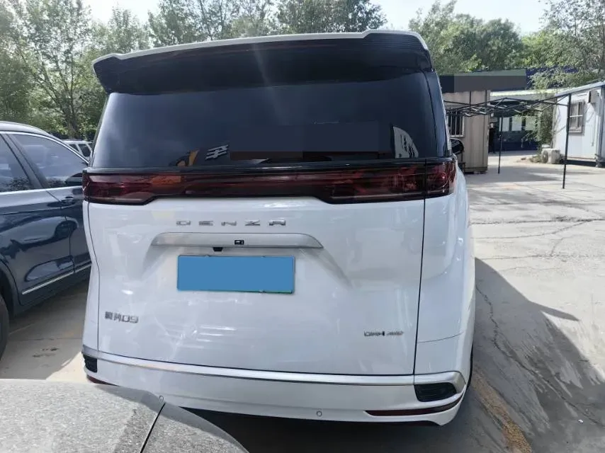 2024 Denza D9 1.5T 139HP L4 E-CVT PHEV 40KWH,autocango,china used car exporter,china ev exporter,chinese used car exporter,chinese used ev exporter