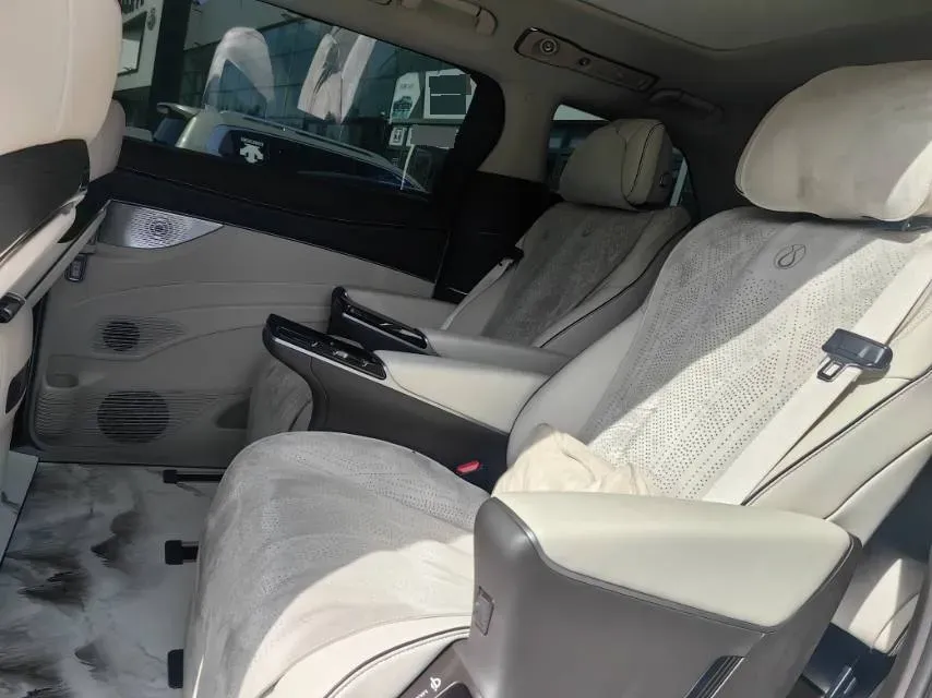 2024 Denza D9 1.5T 139HP L4 E-CVT PHEV 40KWH,autocango,china used car exporter,china ev exporter,chinese used car exporter,chinese used ev exporter