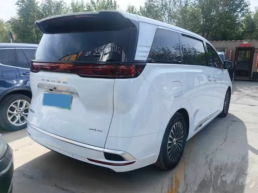 2024 Denza D9 1.5T 139HP L4 E-CVT PHEV 40KWH,autocango,china used car exporter,china ev exporter,chinese used car exporter,chinese used ev exporter