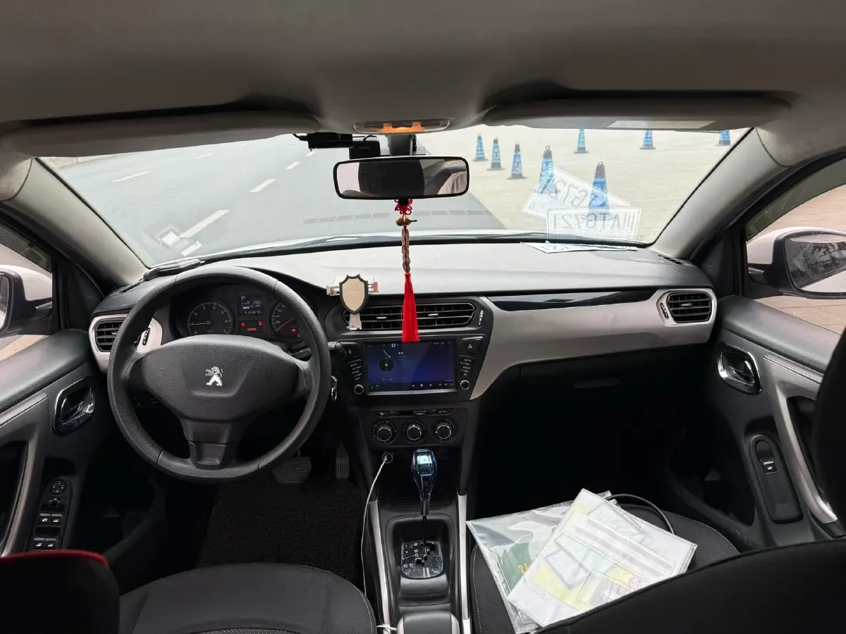 2018 Peugeot 301 1.6L 117HP L4 6AT,autocango,china used car exporter,china ev exporter,chinese used car exporter,chinese used ev exporter