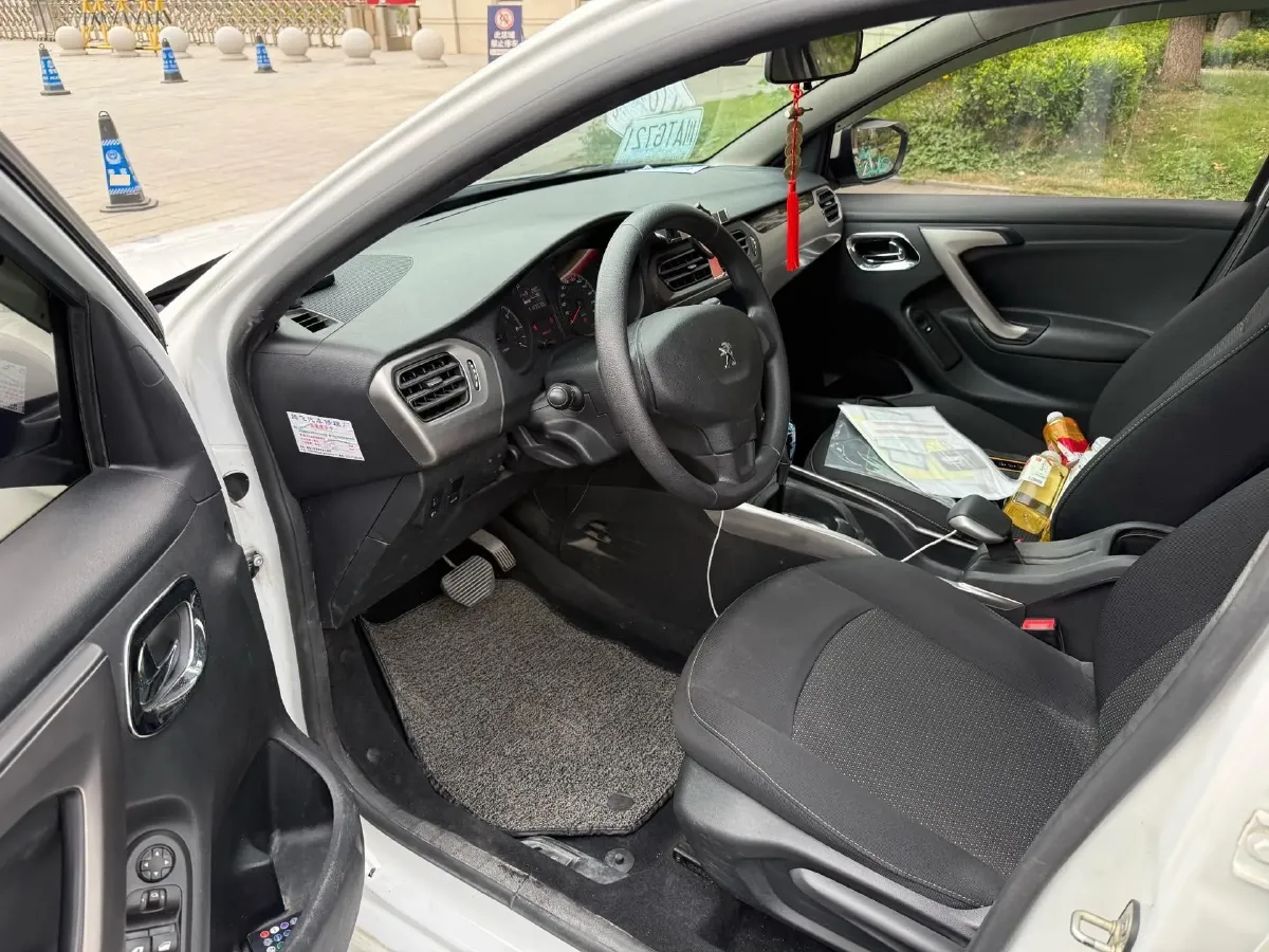 2018 Peugeot 301 1.6L 117HP L4 6AT,autocango,china used car exporter,china ev exporter,chinese used car exporter,chinese used ev exporter
